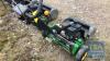 JOHN DEERE 220A 1999 - 3