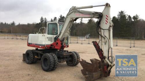 Takeuchi TB175W - 3318cc Tractor