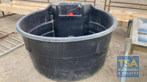 ROUND WATER TROUGH