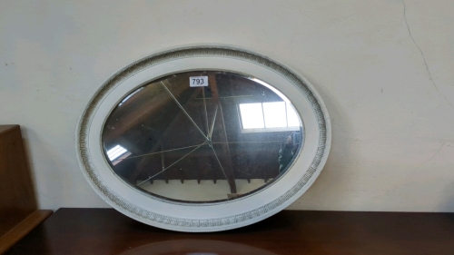 OVAL MIRROR