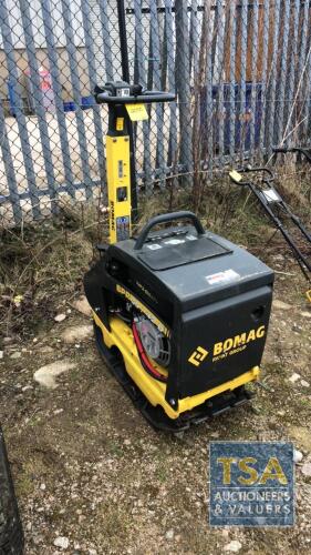 BOMAG REVERSIBLE VIBRATING PLATE