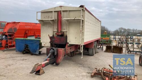 BLOWER TRAILER WITH PTO