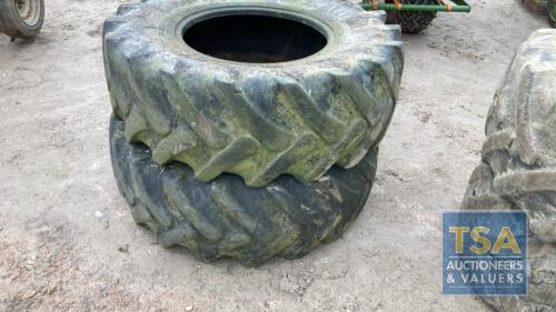 2 X 16.9 R24 TELESCOPIC TYRES