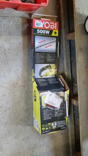 RYOBI 500W HEDGE TRIMMER