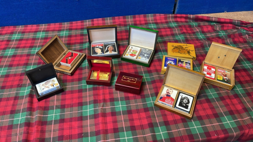BOX PLAYING CARDS
