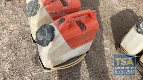 HUSQVARNA WT15 BATTERY OPPERATED STHIL SAW WATER BOTTLES