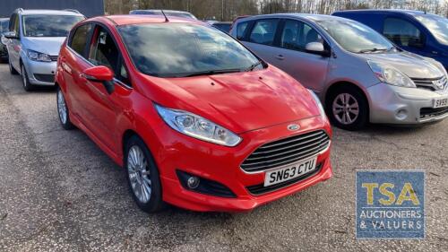 Ford Fiesta Titanium - 998cc 5 Door