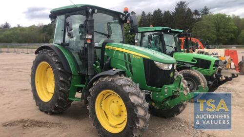 John Deere 5100M - 4525cc 2 Door Tractor