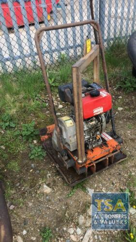 MBW DIESEL VIBRATING PLATE