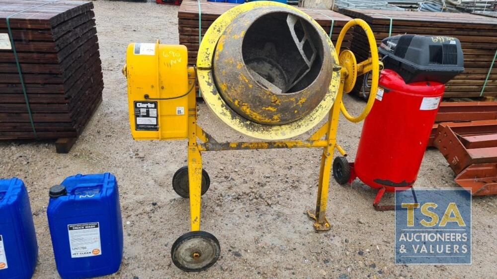 CLARKE CEMENT MIXER