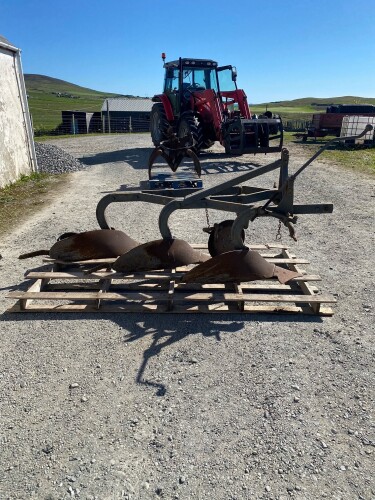 Ferguson 3 Furrow Plough