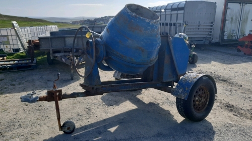 Maximixam Cement Mixer (Scrap) but has good starting/running