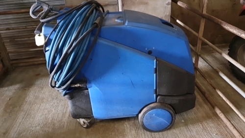 Nilfisk Alto Neptune 5 Pressure Washer 3000PSI working pressure