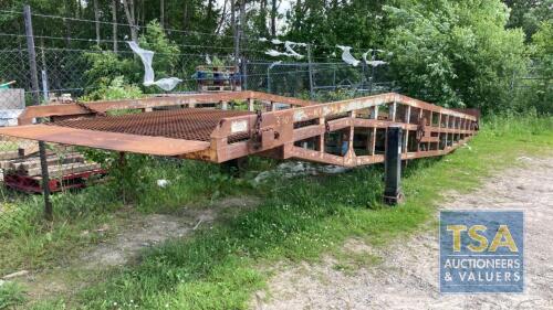 CHASE CONTAINER LOADING RAMP