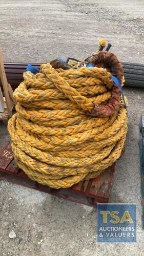 LARGE NYLON MOORING ROPE