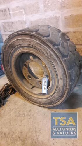 8.15-15 Wall-An-A-Half Forklift Tyre & Centre