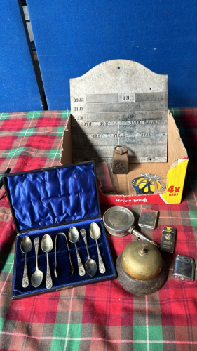 BOX-BELL CUTLERY AA BADGE SMALL OIL CAN ETC