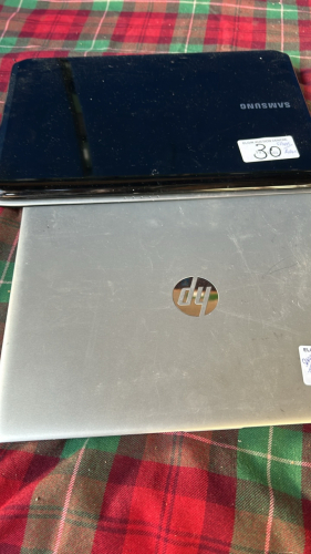 2 LAPTOPS-SPARES OR REPAIR