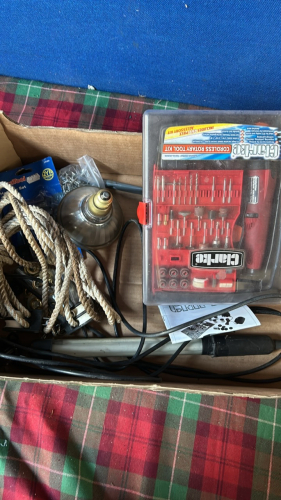 BOX- ROTARY TOOL KIT LIGHT PULLEY ETC