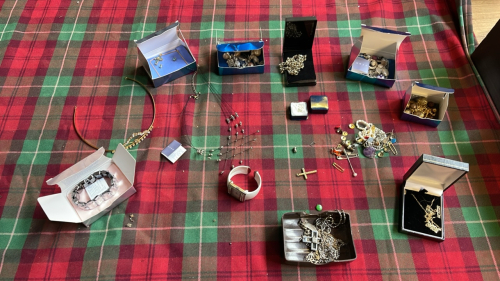 BOX ASSORTED JEWELLERY