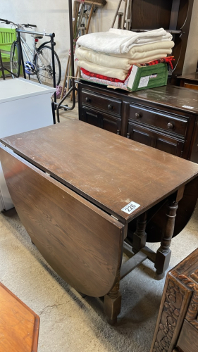 DROP LEAF TABLE