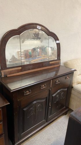 SIDEBOARD WITH MIRROR