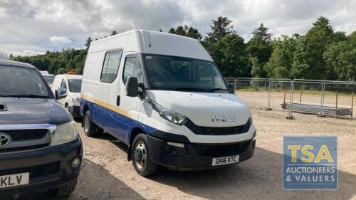 Iveco Daily 35c13 Mwb - 2287cc 2 Door Van