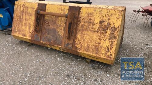 GRAIN BUCKET WITH MANITOU BRACKETS