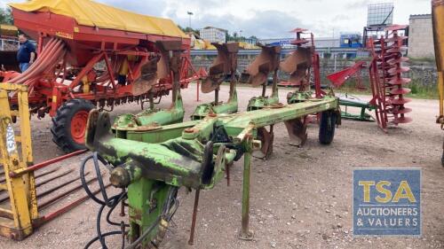 DOWDESWELL 4 FURROW REVERSIBLE PLOUGH