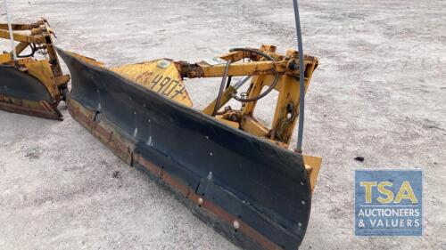 SNOW PLOUGH 8FT