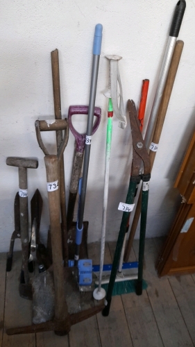 ASSORTED GARDEN TOOLS BRUSHES ETC