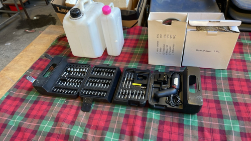 BOX SHOWER FITTINGS ELECTRIC SCREWDRIVER PLASTIC CONTAINERS