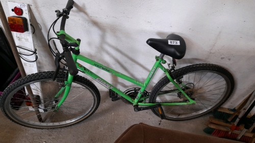 HOLLYWOOD BICYCLE