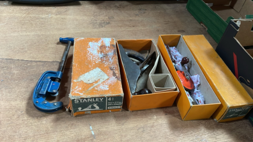 BOX STANLEY PLANE DRILL & RECORD PIPE CUTTER