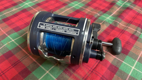 SHAKESPEARE FISHING REEL