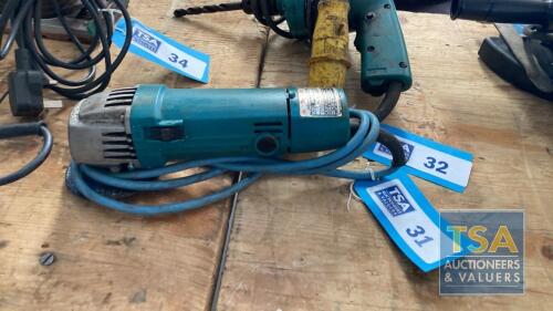 Makita 9501B Disc Grinder - 110V