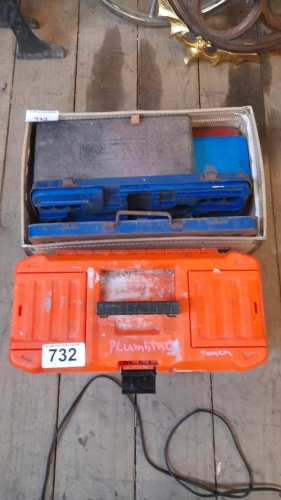 BOX OF SOCKETS & TOOL BOX