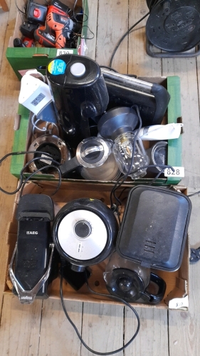 2 BOX KITCHENWARE & ELECTRICS