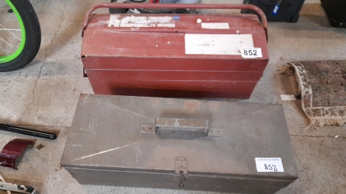 2 TOOL BOXES - 1 EMPTY