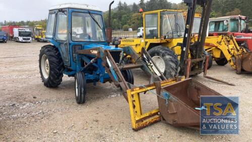 Ford 4100 - 2998cc 2 Door Tractor