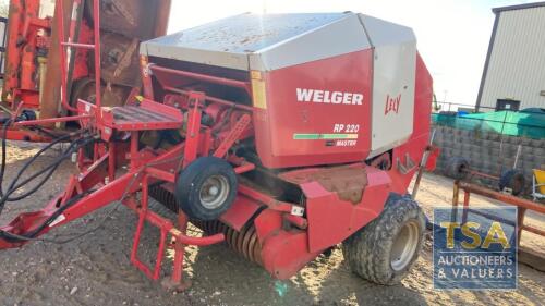 WELGAR RP220 ROUND BALER WITH PTO + C/B IN P'CABIN