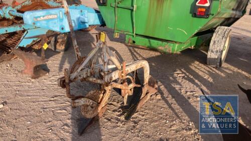 FERGUSON 2 FURROW PLOUGH