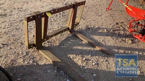 QUICKIE PALLET FORKS