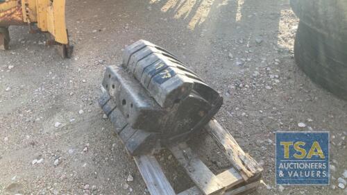 SET COMPACT TRACTOR FRONT WEIGHT