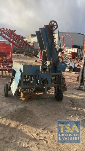 BOSWELL NEEP LIFTER