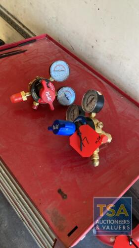 OXY AND ACETYLENE GAUGES X2