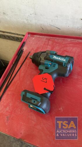 MAKITA 1/2 IMPACT GUN - NEW