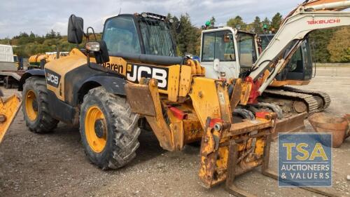 JCB 535V125 - 4400cc 1 Door Tractor