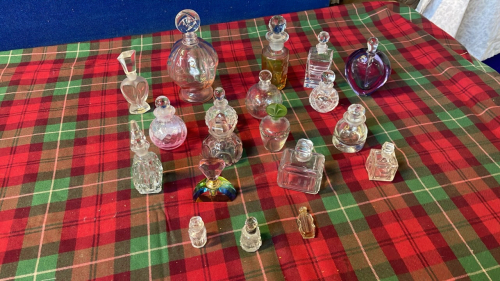 BOX PERFUME BOTTLES