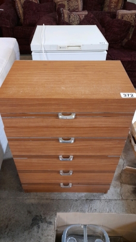 CHEST OF DRAWERS